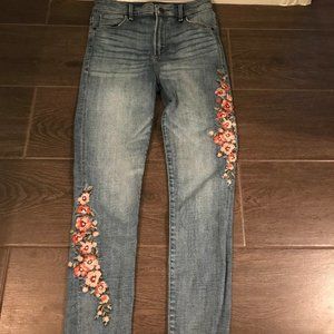 Abercrombie & Fitch Cropped Skinny